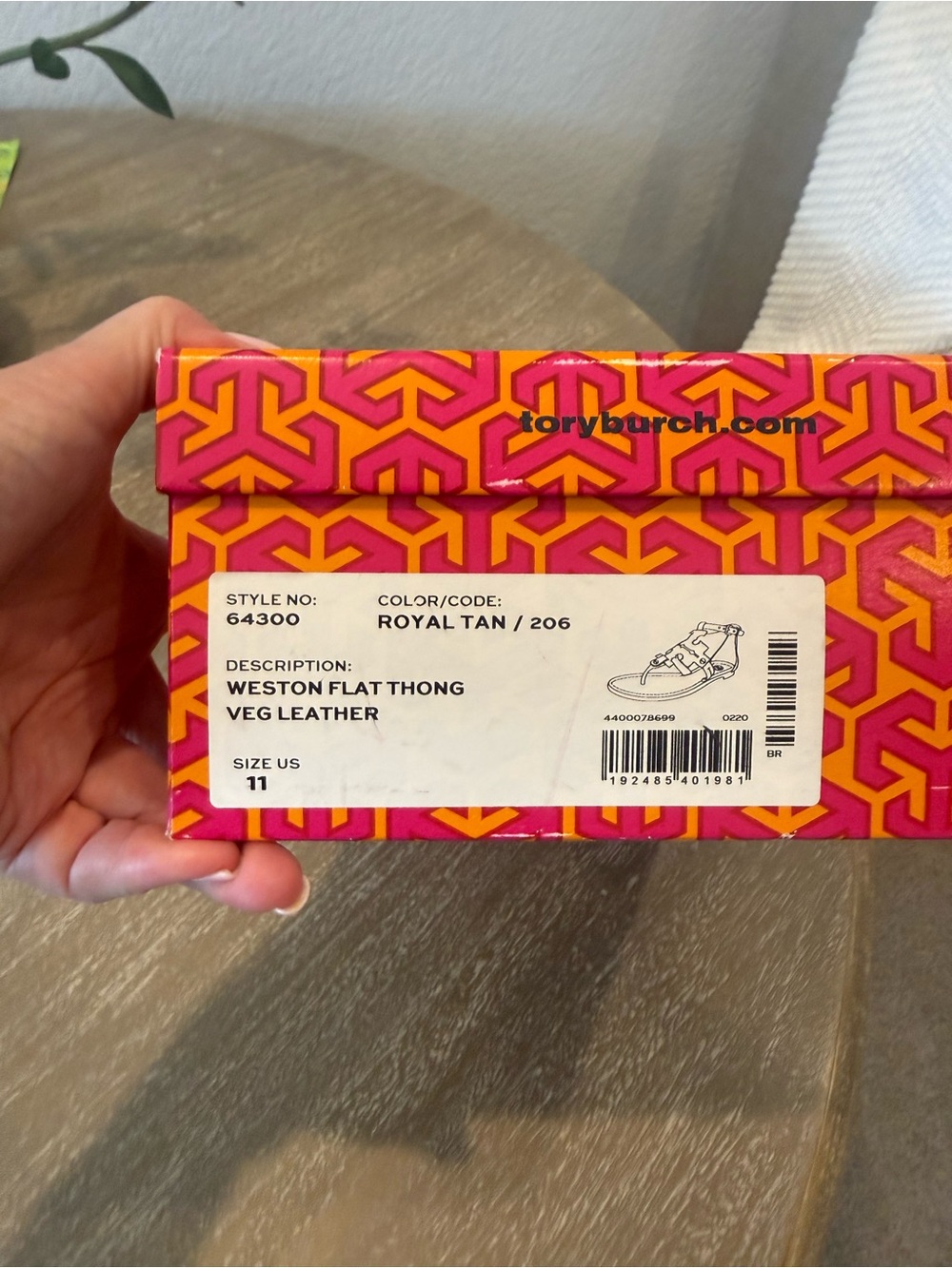 Tory Burch Brown Leather Logo T-Strap Sandals - Picture 6 of 6